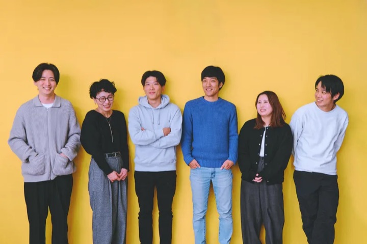 社員の集合写真